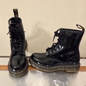 Dr Martens 11821 Black Patent Leather Combat  Boots Women’s US 5 UK 3 NWOB